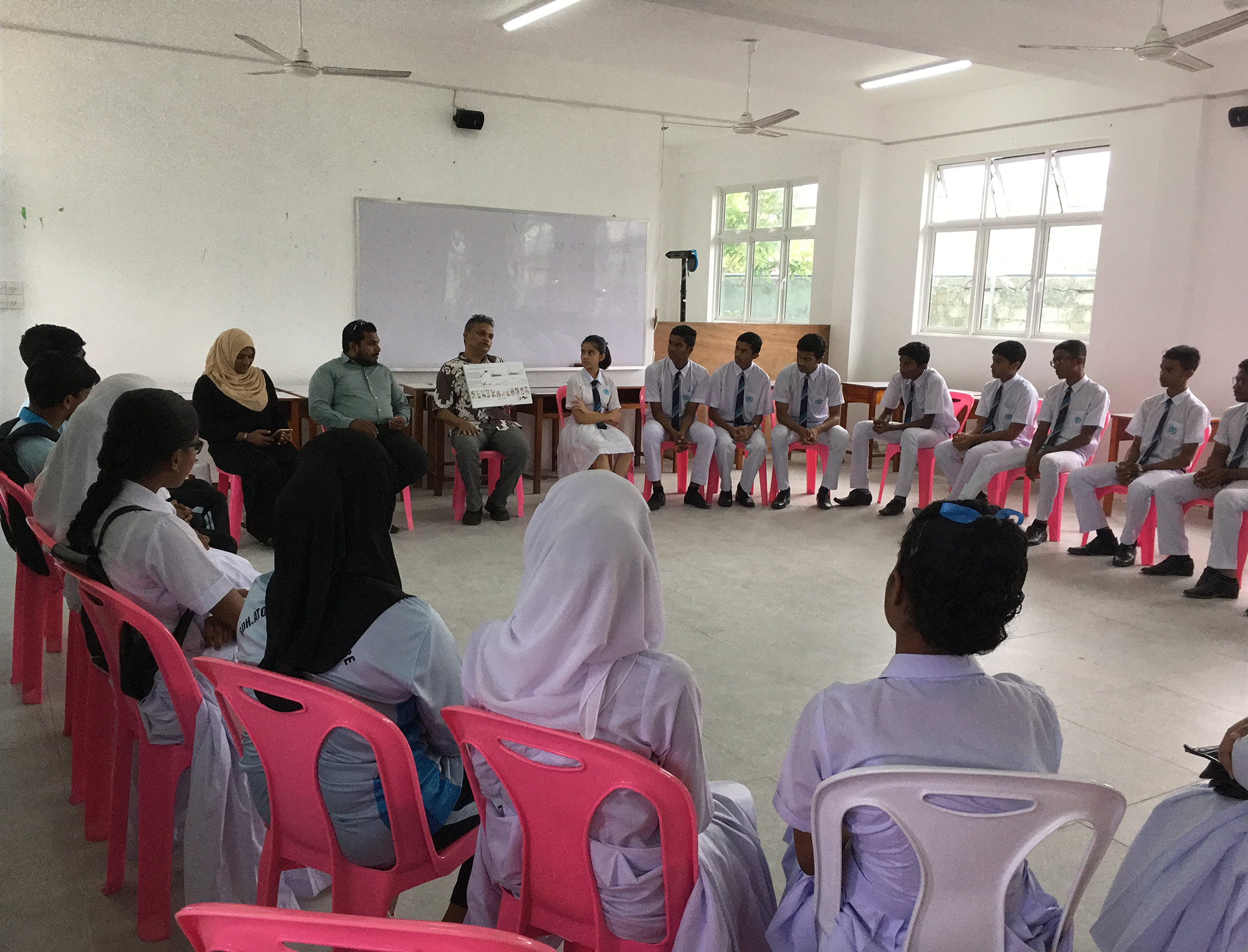 Aishath Luthfee, Shifaz Mohamed, Lareef Zubair and the School Prefects at the Discussion